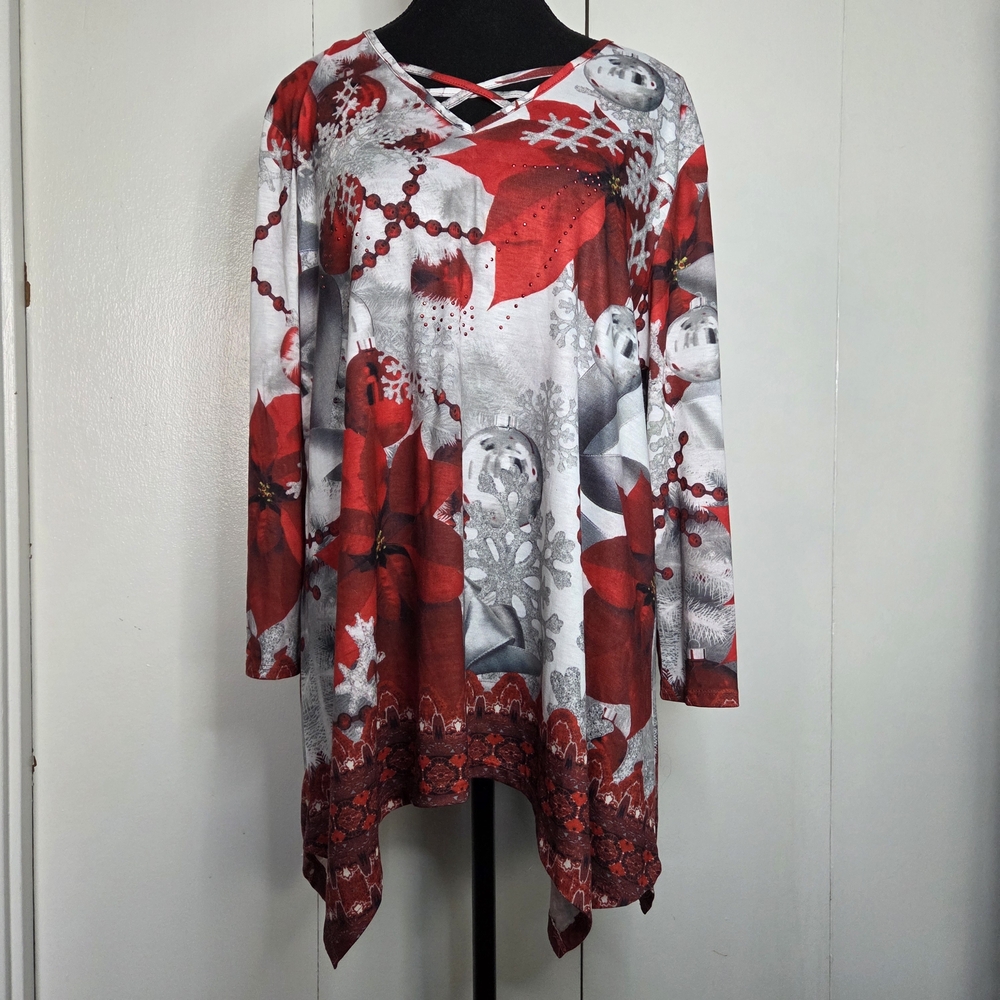 Women's XL Festive Red and Gray Long Sleeve Top Snowflake Poinsettia Winter